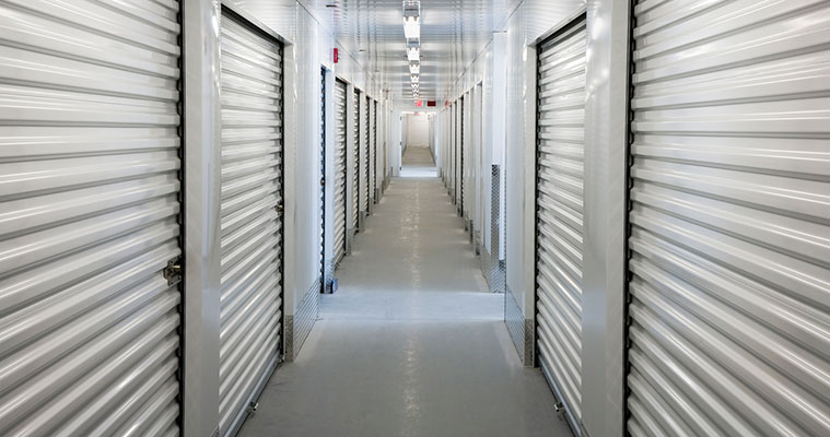 What is the difference between a storage unit and warehouse
